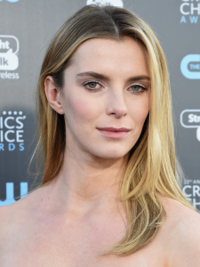 Betty Gilpin